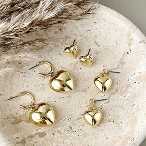Park Lane Pippa Earring Set - Gold Heart Earrings Set